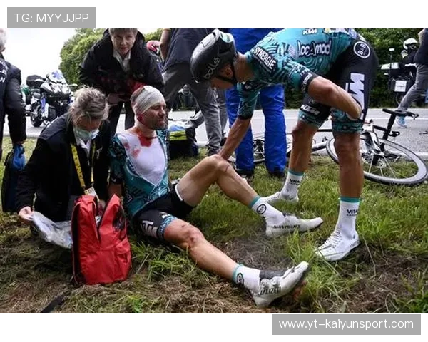 成都自行车比赛集体摔车，伤情严重引关注，成都自行车比赛报名