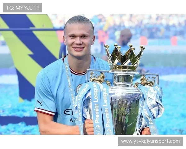 曼城越踢越顺，哈兰德的脚感越来越恐怖，哈兰德穿曼城球衣