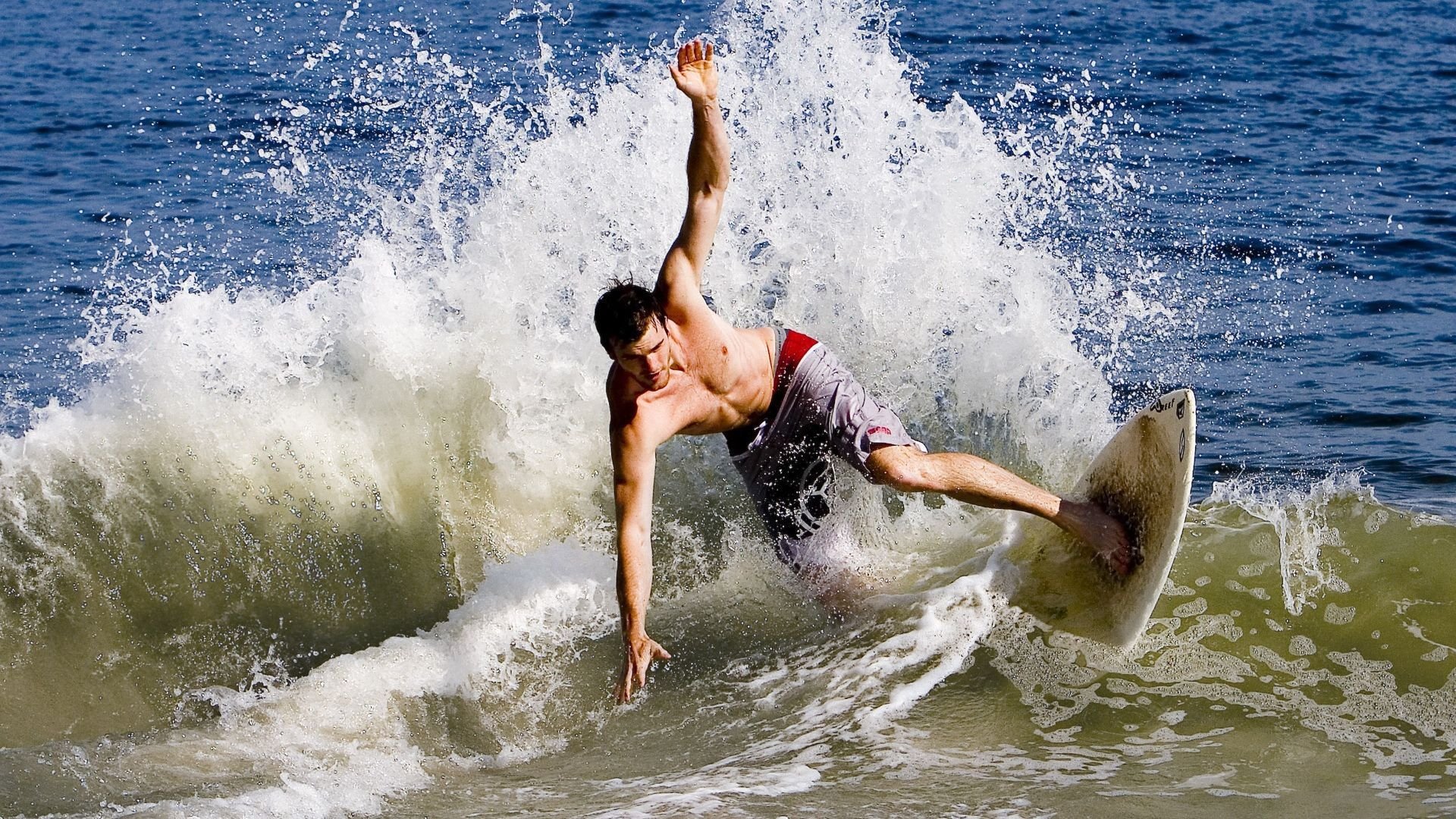 圣卢西亚山地自行车赛盛大开启,圣卢西亚著名景点